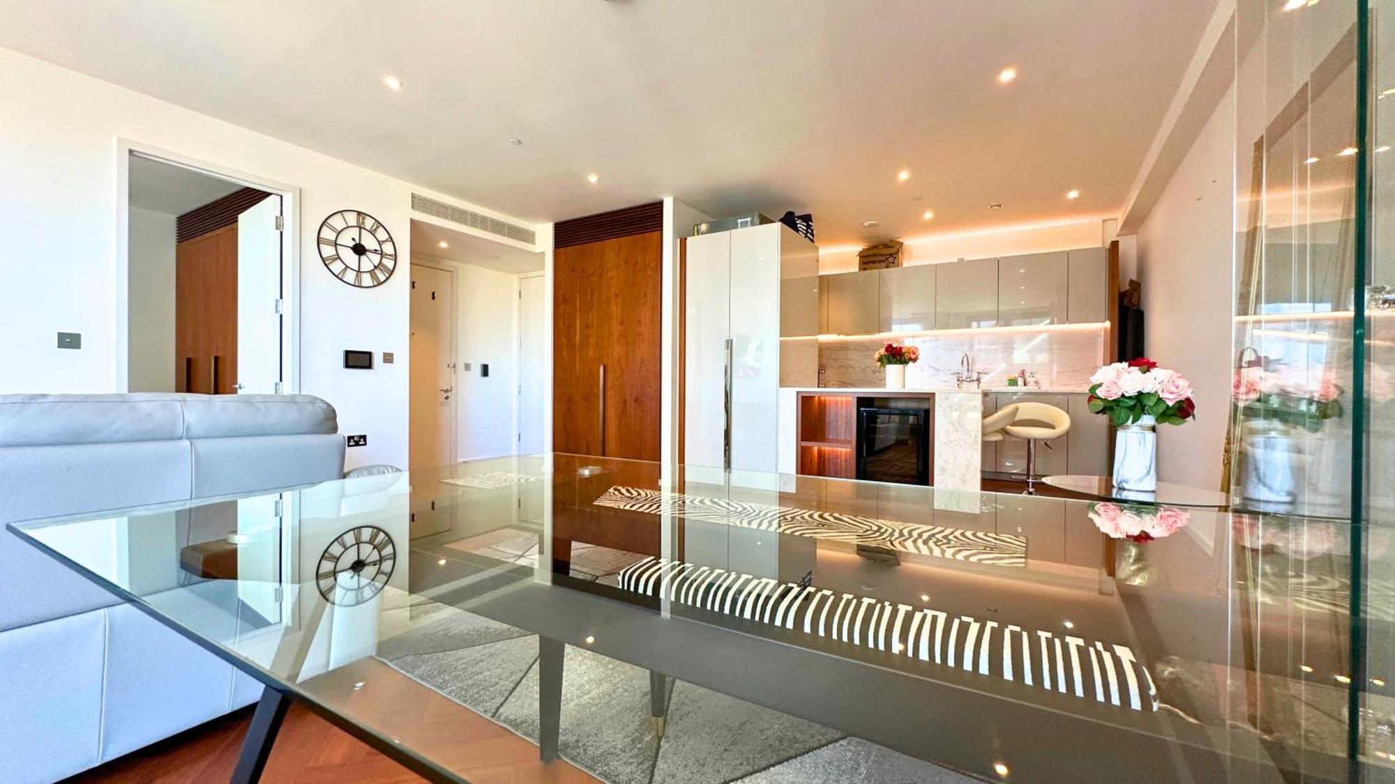 Lavish Penthouse River View Fast Wifi - Luxurylondonstays Bagian luar foto